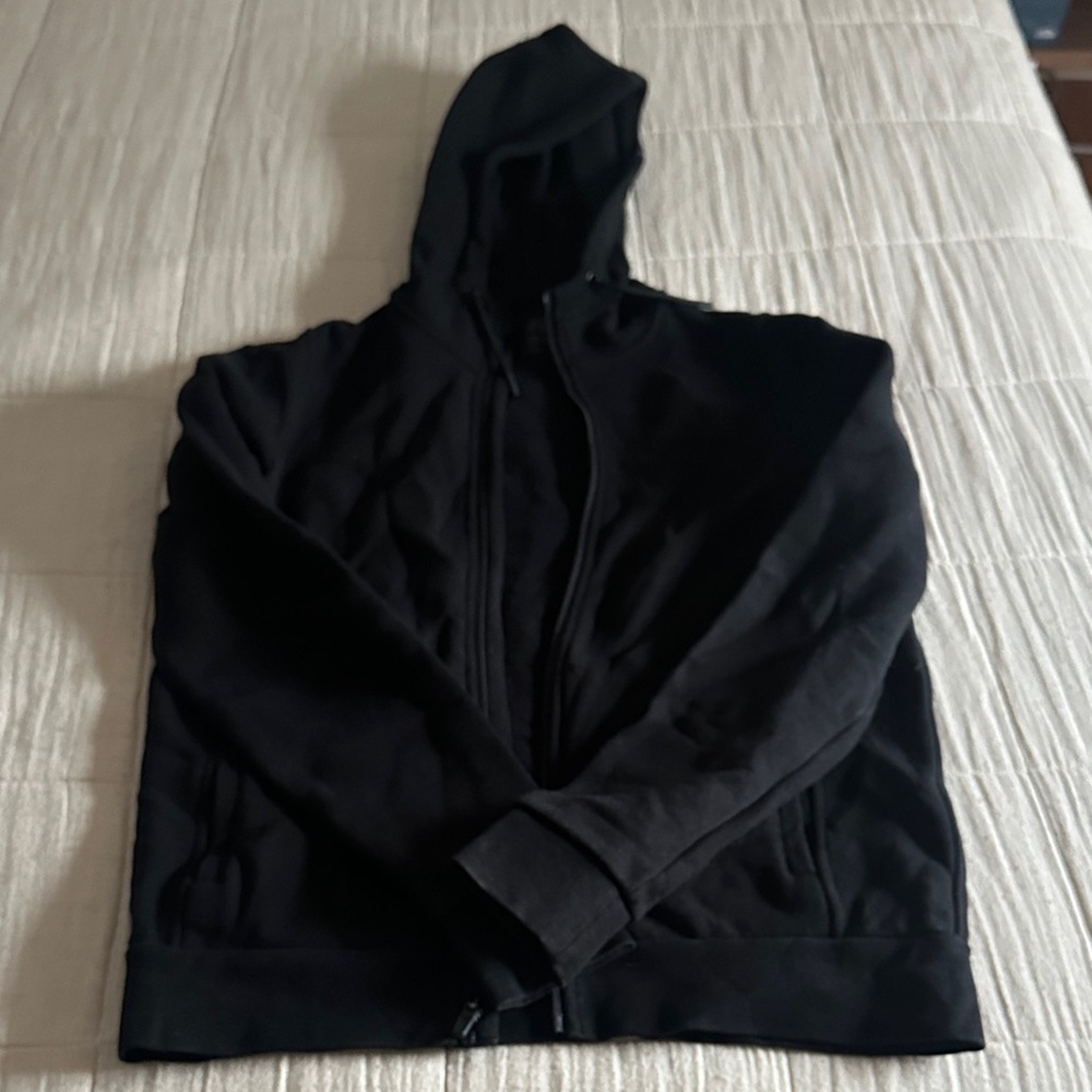 FIGS Men's Black Hoodie Sweater